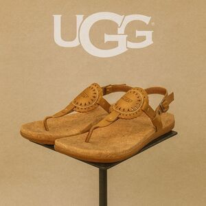 UGG Ayden II Women’s Brown Leather Thong Sandals 9